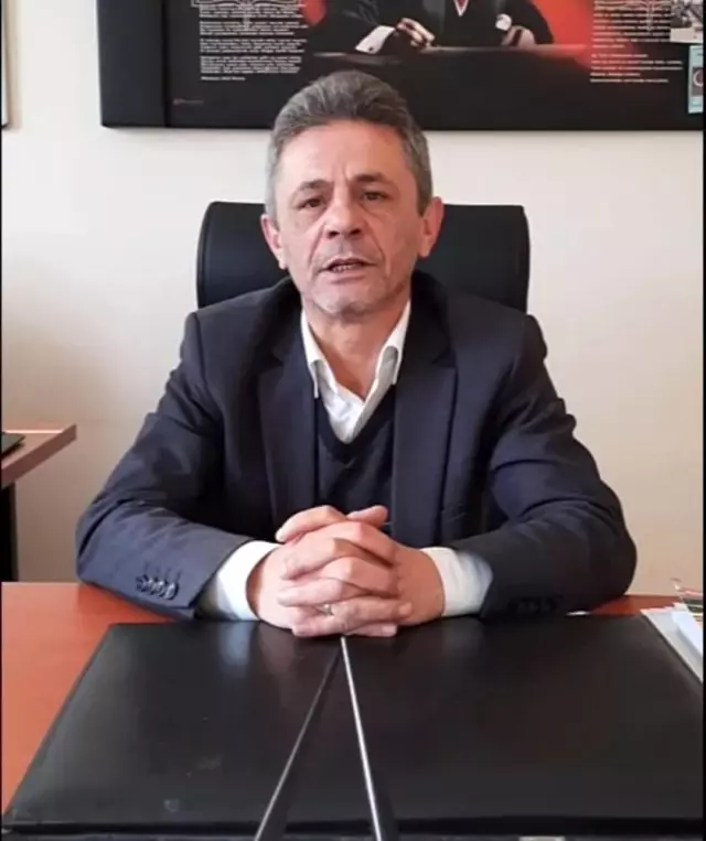 Öğretmenlerden 'İstiklal Marşı'na 100. Yıl' klibi Öğretmenlerden 'İstiklal Marşı'na 100. Yıl' klibi