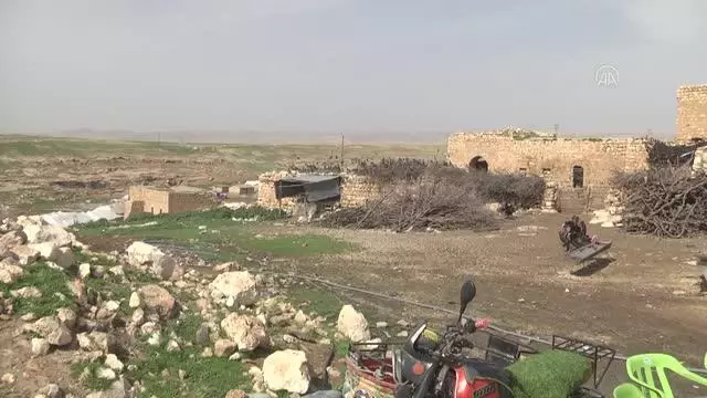 PKK'lı teröristlerin 34 yıl önce katlettiği 8 şehidin acısı dinmedi PKK'lı teröristlerin 34 yıl önce katlettiği 8 şehidin acısı dinmedi