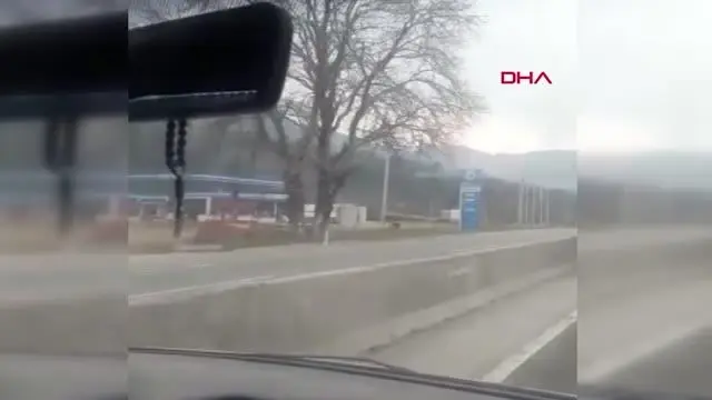 SAKARYA Motosikletle tatile giden iki arkadaş kaza yaptı 1 ölü, 1 yaralı SAKARYA Motosikletle tatile giden iki arkadaş kaza yaptı 1 ölü, 1 yaralı