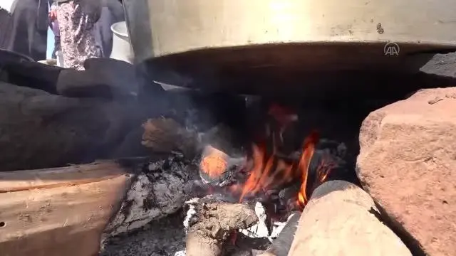 ŞANLIURFA - Kuraklık endişesi yaşayan çiftçiler yağmur duasına çıktı ŞANLIURFA - Kuraklık endişesi yaşayan çiftçiler yağmur duasına çıktı