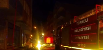 Türkeli'de çatı yangını korkuttu