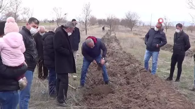 8 Mart Kadınlar Günü için Sandıklı'da fidan dikimi 8 Mart Kadınlar Günü için Sandıklı'da fidan dikimi