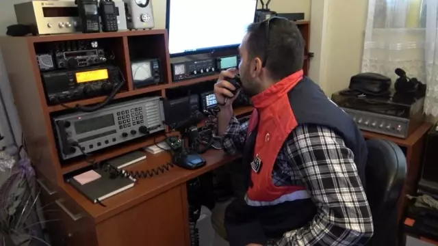 Afette telsizler hayati önem taşıyor Afette telsizler hayati önem taşıyor