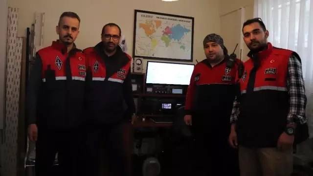 Afette telsizler hayati önem taşıyor Afette telsizler hayati önem taşıyor
