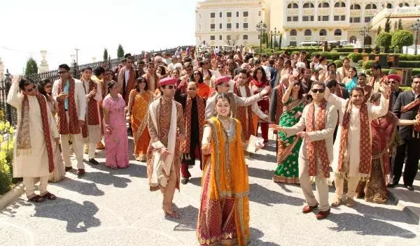 Antalya, Hint düğünleri için uçuşları bekliyor Antalya, Hint düğünleri için uçuşları bekliyor