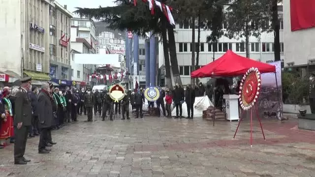 Artvin'in düşman işgalinden kurtuluşunun 100'üncü yıl dönümü törenle kutlandı. Artvin'in düşman işgalinden kurtuluşunun 100'üncü yıl dönümü törenle kutlandı.