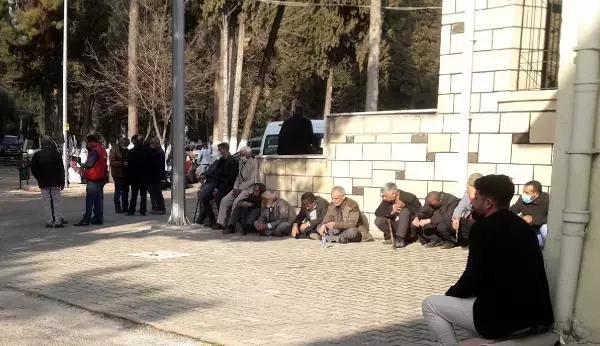 Son dakika haberi... GAZİANTEP Balkondan düşen çocuk hayatını kaybetti Son dakika haberi... GAZİANTEP Balkondan düşen çocuk hayatını kaybetti