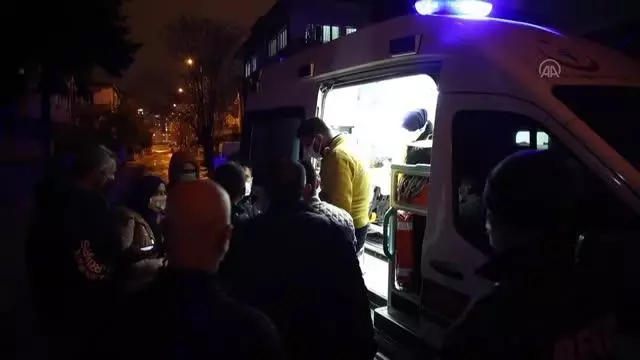 Bıçaklı kavgada Suriyeli genç yaralandı Bıçaklı kavgada Suriyeli genç yaralandı