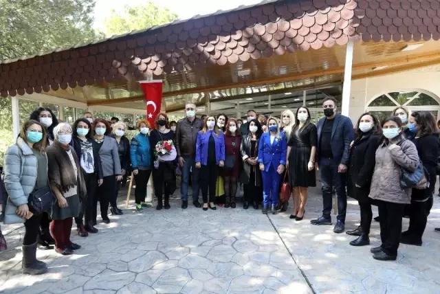 Buca Belediyesinden 8 Mart Dünya Kadınlar Günü sergisi Buca Belediyesinden 8 Mart Dünya Kadınlar Günü sergisi