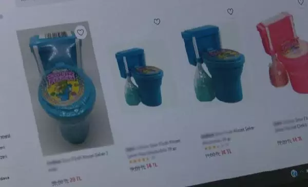Çocukların izlediği videolarda yeni tehlike: klozet ambalajlı şekerleme Çocukların izlediği videolarda yeni tehlike: klozet ambalajlı şekerleme