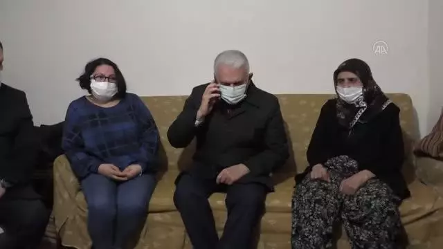 Cumhurbaşkanı Erdoğan şehit ailesiyle telefonda görüştü Cumhurbaşkanı Erdoğan şehit ailesiyle telefonda görüştü