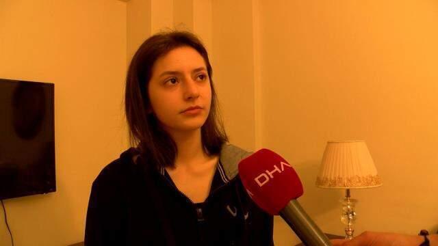 Eski eşi tarafından sokak ortasında tekme-tokat dövülen kadın: Asla dışarı çıkmasın Eski eşi tarafından sokak ortasında tekme-tokat dövülen kadın: Asla dışarı çıkmasın