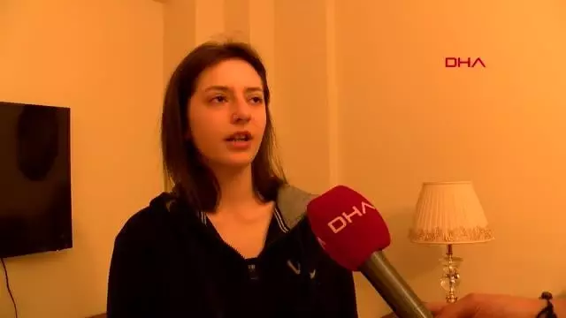 Son dakika gündem: Eski eşini, kızının gözü önünde sokak ortasında dövdü; Bakan Gül 'Yanına kar kalmayacak' dedi - KIZ KARDEŞTEN TEPKİ: VİDEODAN SONRA KRİZ... Son dakika gündem: Eski eşini, kızının gözü önünde sokak ortasında dövdü; Bakan Gül 'Yanına kar kalmayacak' dedi - KIZ KARDEŞTEN TEPKİ: VİDEODAN SONRA KRİZ...