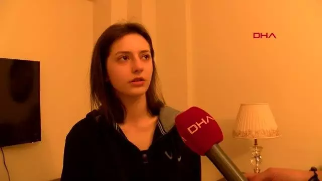 Son dakika gündem: Eski eşini, kızının gözü önünde sokak ortasında dövdü; Bakan Gül 'Yanına kar kalmayacak' dedi - KIZ KARDEŞTEN TEPKİ: VİDEODAN SONRA KRİZ... Son dakika gündem: Eski eşini, kızının gözü önünde sokak ortasında dövdü; Bakan Gül 'Yanına kar kalmayacak' dedi - KIZ KARDEŞTEN TEPKİ: VİDEODAN SONRA KRİZ...