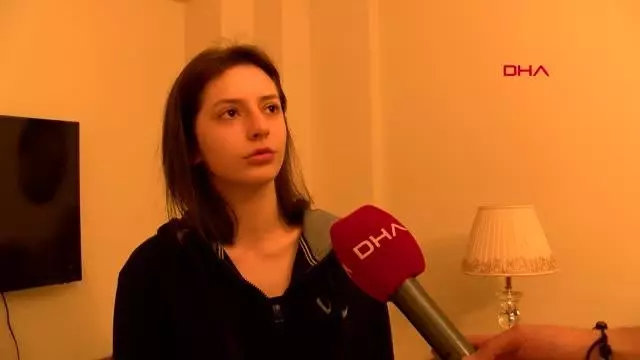 Son dakika gündem: Eski eşini, kızının gözü önünde sokak ortasında dövdü; Bakan Gül 'Yanına kar kalmayacak' dedi - KIZ KARDEŞTEN TEPKİ: VİDEODAN SONRA KRİZ... Son dakika gündem: Eski eşini, kızının gözü önünde sokak ortasında dövdü; Bakan Gül 'Yanına kar kalmayacak' dedi - KIZ KARDEŞTEN TEPKİ: VİDEODAN SONRA KRİZ...