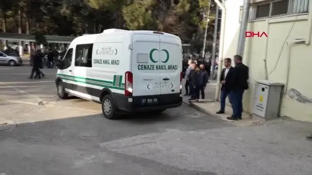 Son dakika haberi... GAZİANTEP Balkondan düşen çocuk hayatını kaybetti Son dakika haberi... GAZİANTEP Balkondan düşen çocuk hayatını kaybetti