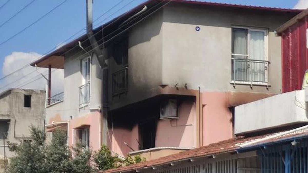 Hatay'da evde çıkan yangında 2 yaşındaki ikiz kardeşler hayatını kaybetti