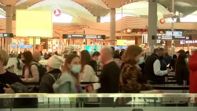 İstanbul Havalimanı'nda pazar yoğunluğu İstanbul Havalimanı'nda pazar yoğunluğu
