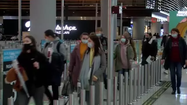İstanbul Havalimanı'nda pazar yoğunluğu İstanbul Havalimanı'nda pazar yoğunluğu