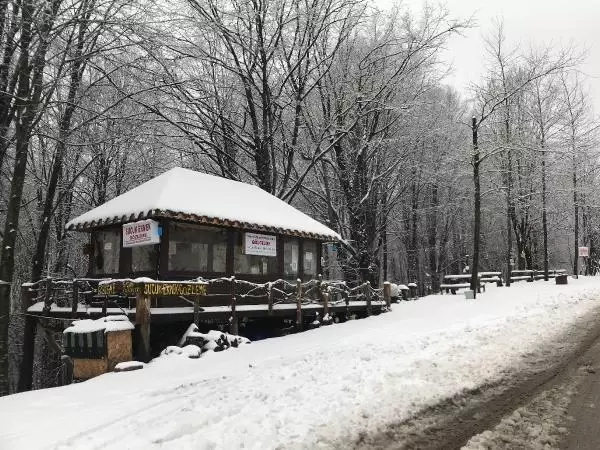 KOCAELİ Kartepe beyaza büründü KOCAELİ Kartepe beyaza büründü