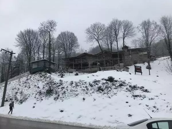 KOCAELİ Kartepe beyaza büründü KOCAELİ Kartepe beyaza büründü