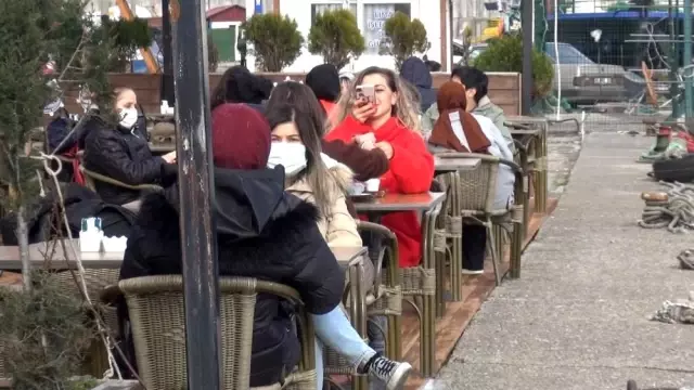 Amasra'da kısıtlamanın kalkmasıyla hareketlilik başladı Amasra'da kısıtlamanın kalkmasıyla hareketlilik başladı