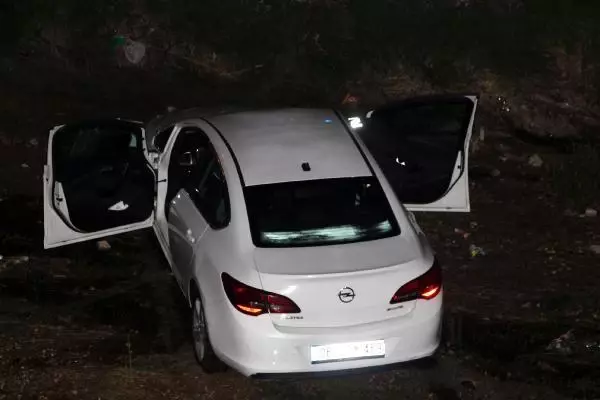 ADANA Kontrolden çıkan otomobil, atık su kanalına devrildi: 1 yaralı ADANA Kontrolden çıkan otomobil, atık su kanalına devrildi: 1 yaralı