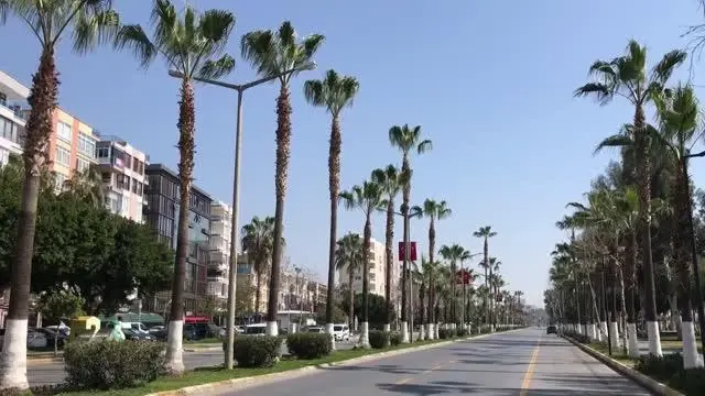 Son dakika haber: Kovid-19'da 'yüksek riskli' Mersin'de sessizlik hakim Son dakika haber: Kovid-19'da 'yüksek riskli' Mersin'de sessizlik hakim