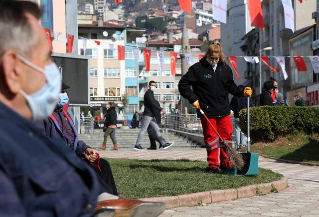 sanayi kentinin sokaklari copculer kraliceler 6 13975278 o