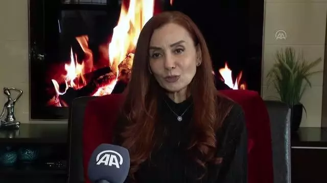 SP'li oğlu üniversiteyi bitiren tiyatro sanatçısı zorlukları sanatla aştı (1) SP'li oğlu üniversiteyi bitiren tiyatro sanatçısı zorlukları sanatla aştı (1)
