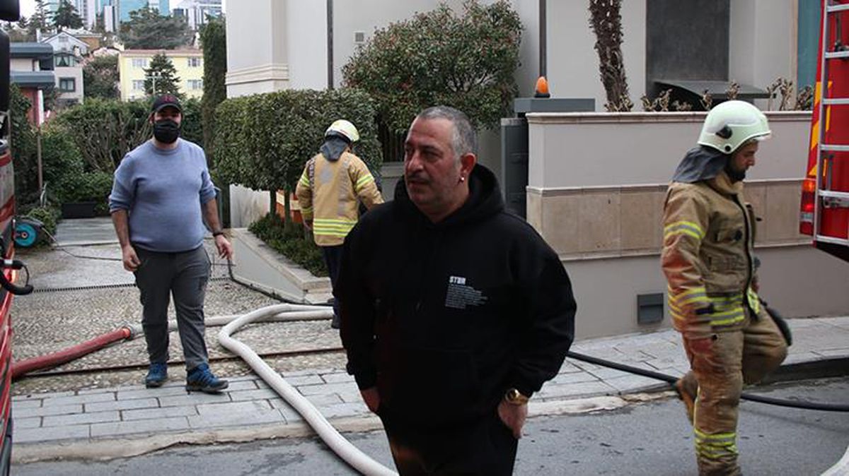 Ünlü komedyen Cem Yılmaz'ın evinde yangın çıktı