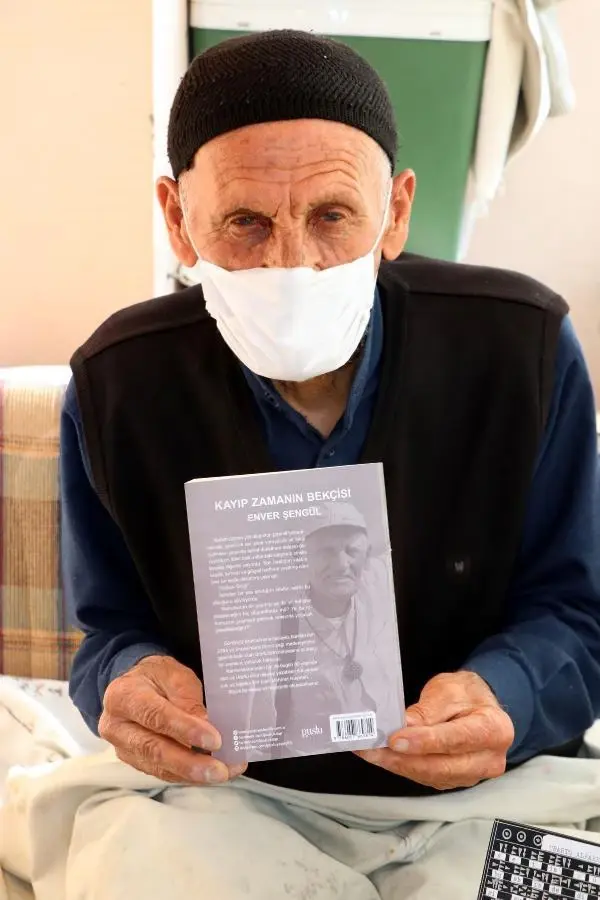 VAN 'Urartu kalesinin bekçisi' roman kahramanı oldu VAN 'Urartu kalesinin bekçisi' roman kahramanı oldu