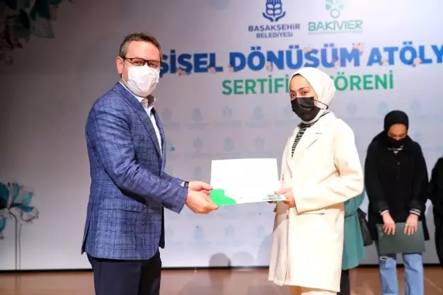 8 Mart'ta başkan Kartoğlu'ndan kadınlara müjde 8 Mart'ta başkan Kartoğlu'ndan kadınlara müjde