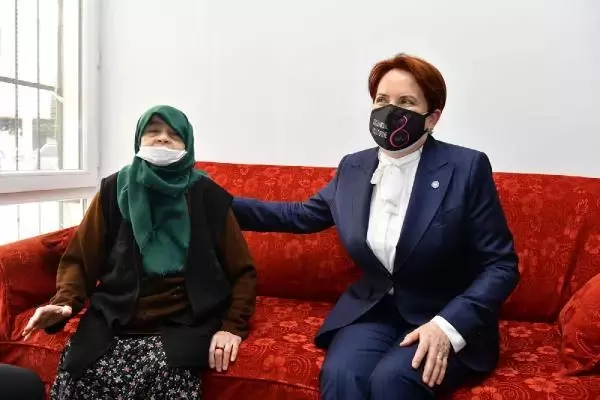 ANKARA Akşener: İmamoğlu'nun tweetini arkadaşlarımızın çoğu beğenmedi ANKARA Akşener: İmamoğlu'nun tweetini arkadaşlarımızın çoğu beğenmedi
