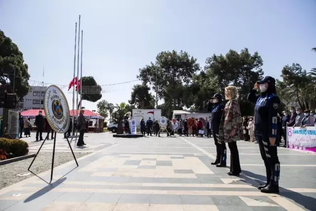 Alanya'da 8 Mart Dünya Emekçi Kadınlar Günü kutlandı Alanya'da 8 Mart Dünya Emekçi Kadınlar Günü kutlandı