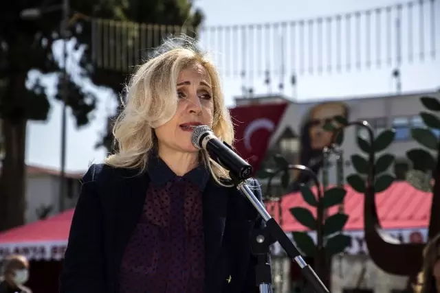 Alanya'da 8 Mart Dünya Emekçi Kadınlar Günü kutlandı Alanya'da 8 Mart Dünya Emekçi Kadınlar Günü kutlandı