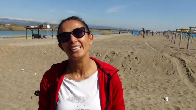 - Antalya'da 8 Mart Kadınlar Günü'nde kadınlardan sahil temizliği - Antalya'da 8 Mart Kadınlar Günü'nde kadınlardan sahil temizliği