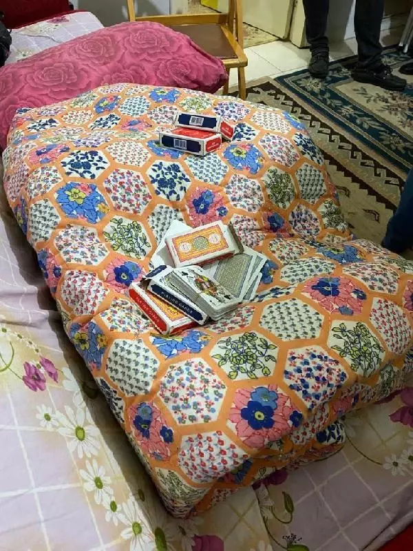 Kumar oynayan 7 kişiye 51 bin 116 lira ceza kesildi Kumar oynayan 7 kişiye 51 bin 116 lira ceza kesildi