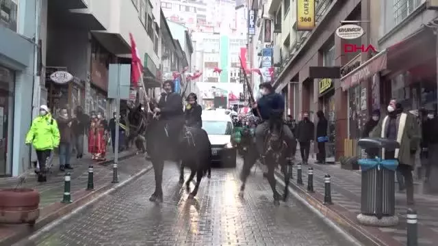 Artvin'in düşman işgalinden kurtuluşu törenle kutlandı Artvin'in düşman işgalinden kurtuluşu törenle kutlandı