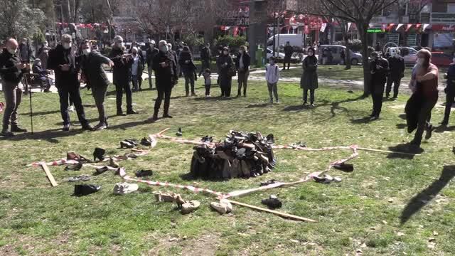 ayakkabilardan yaptiklari heykelle kadin 3 13978699 o