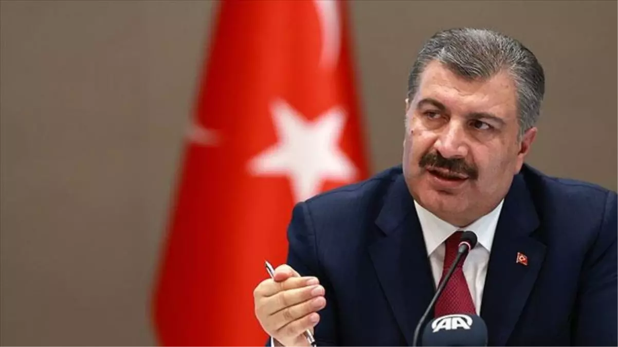 Bakan Koca'dan dikkat çeken 8 Mart mesajı: Kadınlar bizi bağışlasın, fedakarlıkları hak ettiği karşılığı görmedi