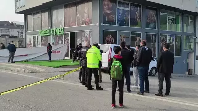 Balkondan düşen kadın öldü Balkondan düşen kadın öldü