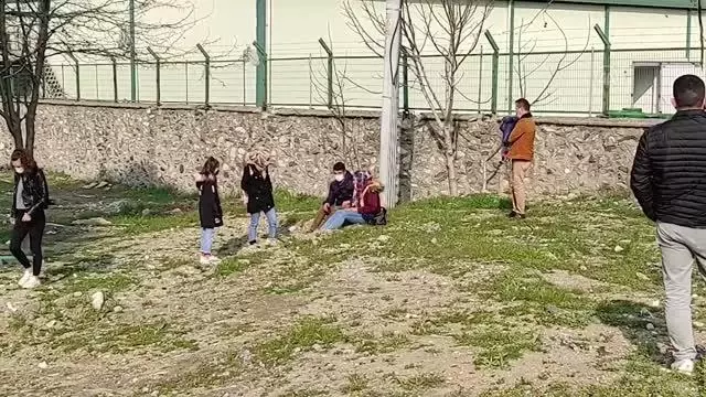 Balkondan düşen kadın öldü Balkondan düşen kadın öldü