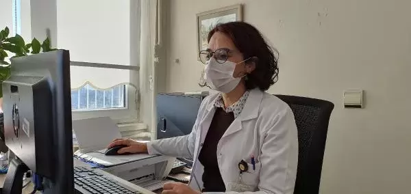 Son dakika: BİLİM KURULU ÜYESİ PROF. DR. YAVUZ İSTANBUL'DA KAPALI MEKANLARDA MASKESİZ OTURMAK İÇİN ÇOK ERKEN Son dakika: BİLİM KURULU ÜYESİ PROF. DR. YAVUZ İSTANBUL'DA KAPALI MEKANLARDA MASKESİZ OTURMAK İÇİN ÇOK ERKEN