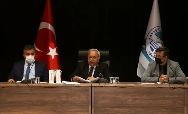 Büyükşehir Belediye Meclisi Toplandı Büyükşehir Belediye Meclisi Toplandı