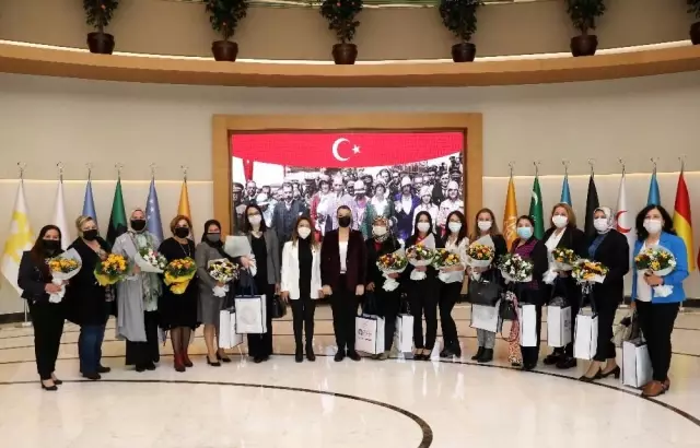 Büyükşehir Belediyesi kadın muhtarları ağırladı