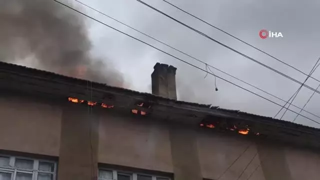 Son dakika haberi | Çorum'da iş yerinde korkutan yangın Son dakika haberi | Çorum'da iş yerinde korkutan yangın