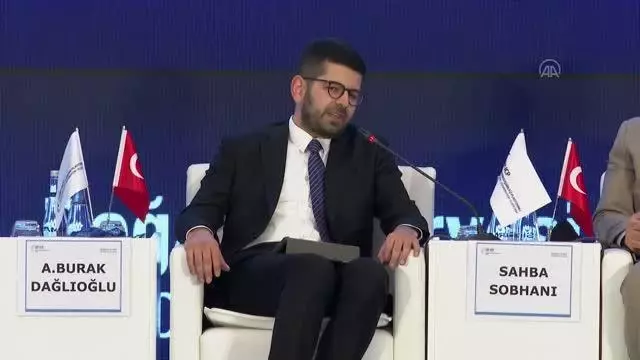 Cumhurbaşkanlığı Yatırım Ofisi Başkanı Ahmet Burak Dağlıoğlu Cumhurbaşkanlığı Yatırım Ofisi Başkanı Ahmet Burak Dağlıoğlu