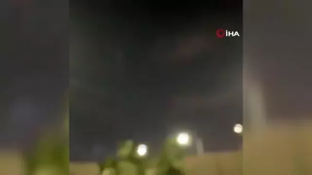 Husilerden Suudi Arabistan'a füzeli saldırı Husilerden Suudi Arabistan'a füzeli saldırı
