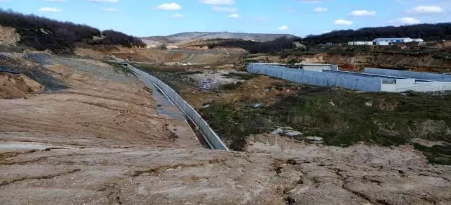 - İBB Silivri Katı Atık Merkezi, zehir akıtıyor - İBB Silivri Katı Atık Merkezi, zehir akıtıyor